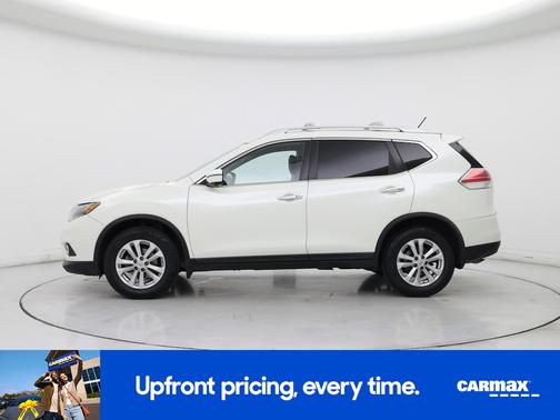 White 2016 Nissan Rogue SV