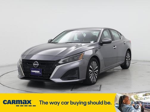 2023 Nissan Altima SV