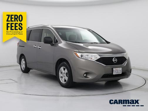 Tan 2016 Nissan Quest SV