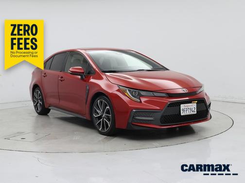 Red 2020 Toyota Corolla SE