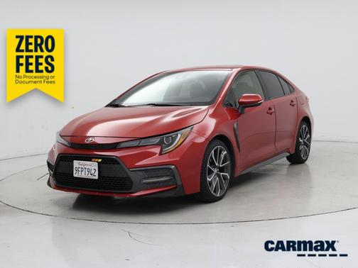 Red 2020 Toyota Corolla SE