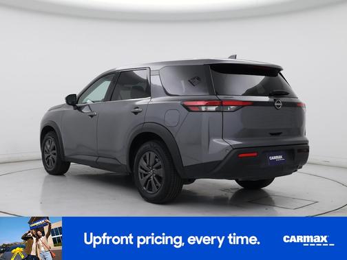 Gray 2022 Nissan Pathfinder S