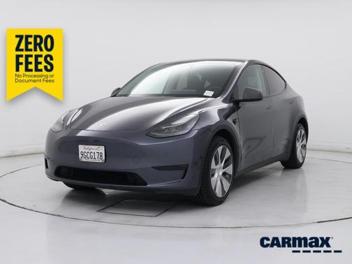 Gray 2023 Tesla Model Y Long Range