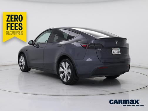 Gray 2023 Tesla Model Y Long Range