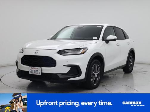 White 2023 Honda HR-V EX-L