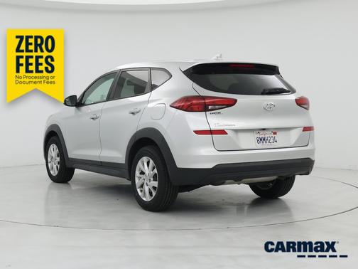 Silver 2019 Hyundai TUCSON SE