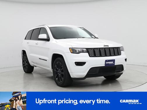 White 2018 Jeep Grand Cherokee Altitude