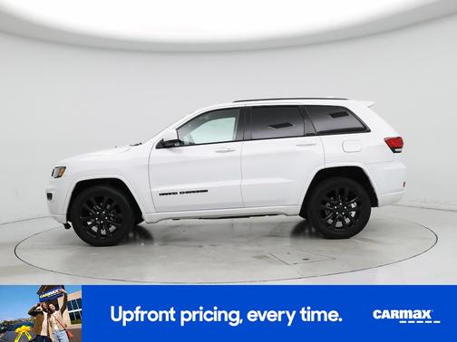 White 2018 Jeep Grand Cherokee Altitude