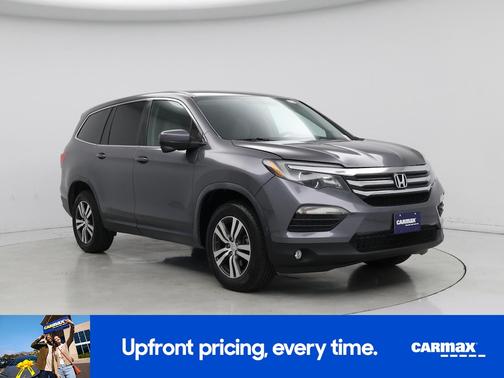 Gray 2018 Honda Pilot EX