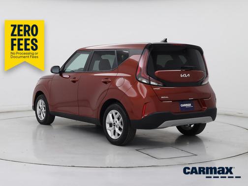 Orange 2024 Kia Soul LX