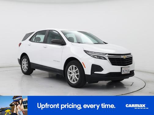 White 2022 Chevrolet Equinox LS