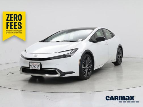 White 2024 Toyota Prius XLE