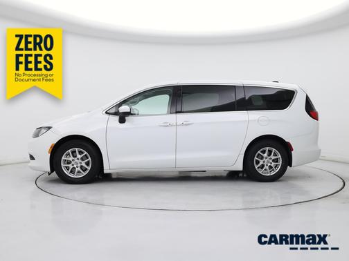 White 2022 Chrysler Voyager LX