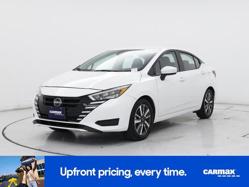 White 2025 Nissan Versa SV