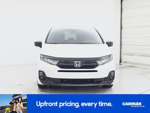White 2025 Honda Odyssey Sport-L