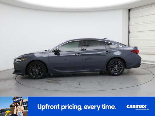 2019 Toyota Avalon Hybrid XSE