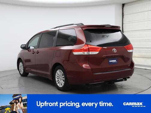 2014 Toyota Sienna XLE