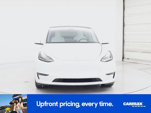 White 2023 Tesla Model Y Long Range