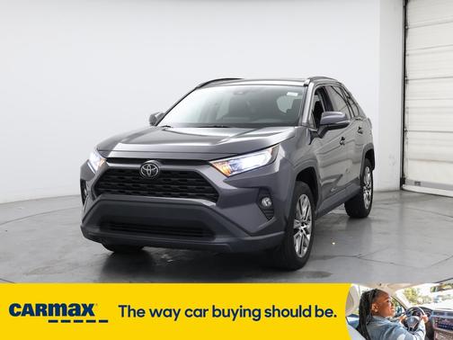 2019 Toyota RAV4 XLE Premium