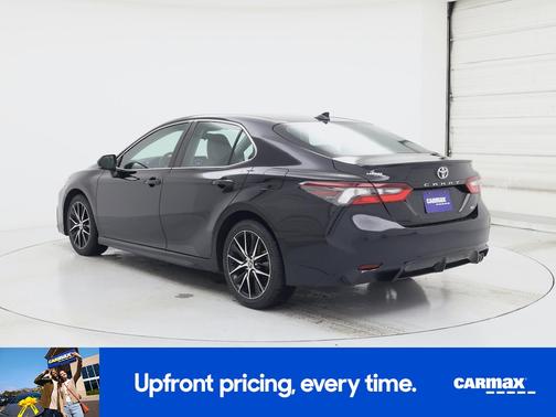 Black 2024 Toyota Camry SE