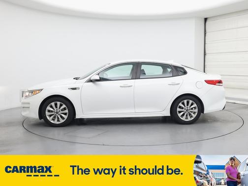 2017 Kia Optima LX