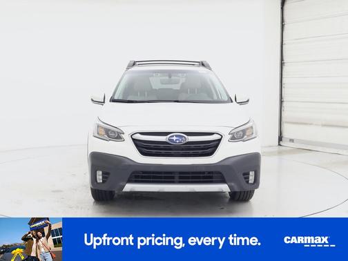 White 2022 Subaru Outback Limited
