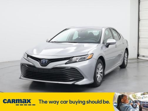 2020 Toyota Camry Hybrid LE
