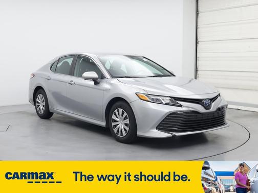 2020 Toyota Camry Hybrid LE