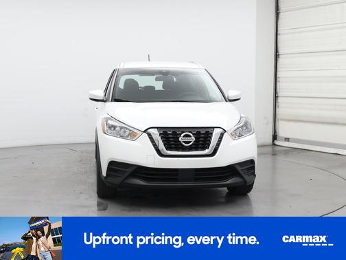 2020 Nissan Kicks SV