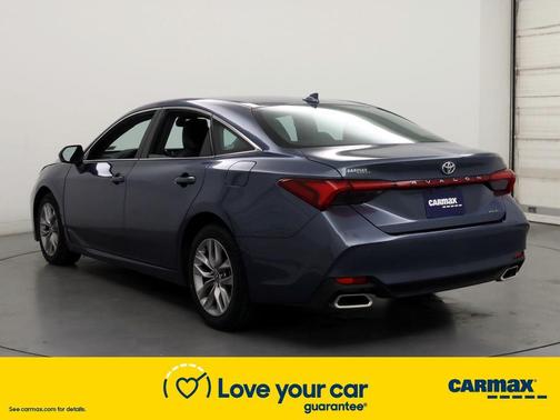 Photo 2 of 24 of 2021 Toyota Avalon XLE