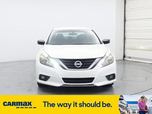 2017 Nissan Altima SR