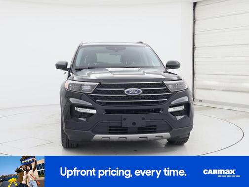 Black 2021 Ford Explorer XLT