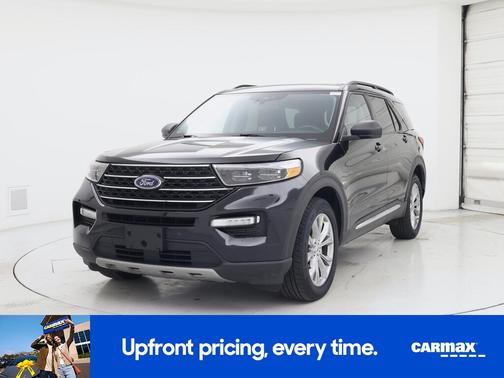 Black 2021 Ford Explorer XLT