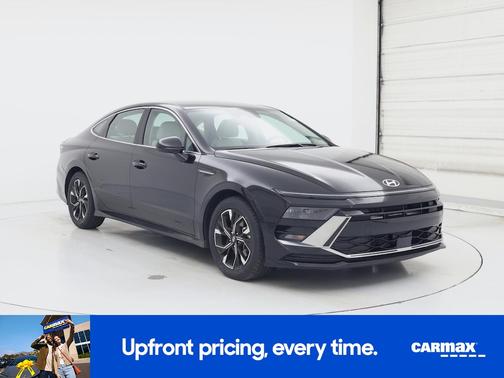 Black 2025 Hyundai SONATA SEL