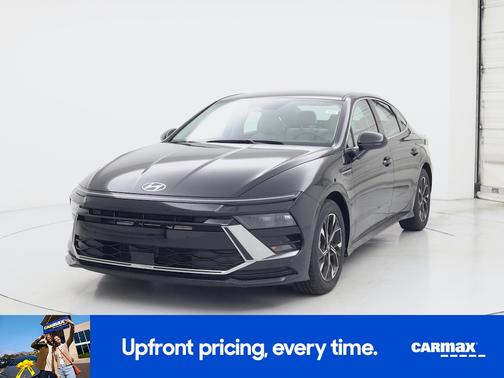 Black 2025 Hyundai SONATA SEL