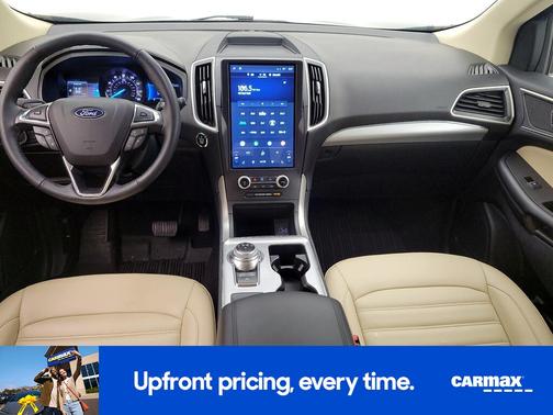 Gray 2022 Ford Edge SEL