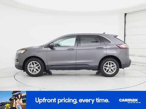 Gray 2022 Ford Edge SEL