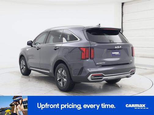 Gray 2023 Kia Sorento Hybrid EX
