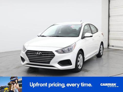 2020 Hyundai Accent SE