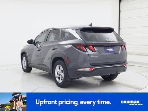 Gray 2023 Hyundai TUCSON SE