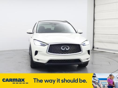 2022 INFINITI QX50 Luxe