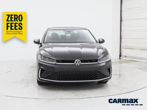 Black 2025 Volkswagen Jetta SE