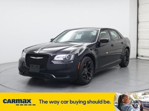 2019 Chrysler 300 Touring