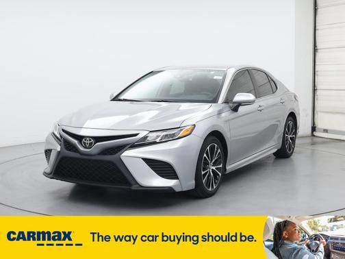 2019 Toyota Camry SE