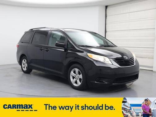 2015 Toyota Sienna LE