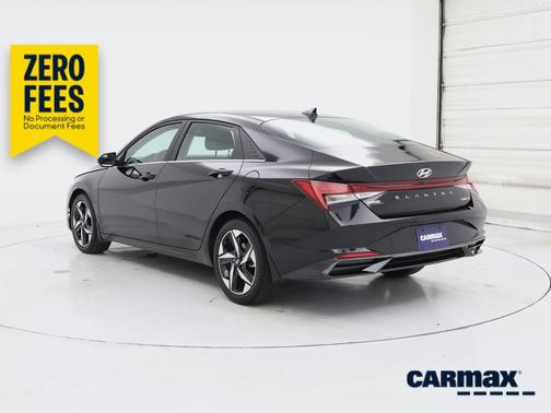 Black 2023 Hyundai ELANTRA Limited