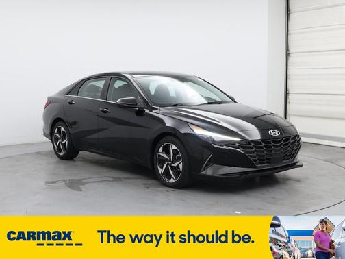 2022 Hyundai ELANTRA Limited