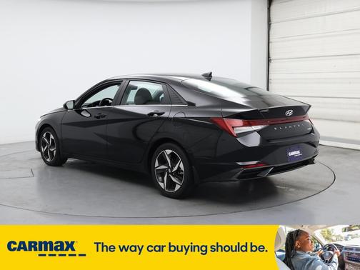 2022 Hyundai ELANTRA Limited