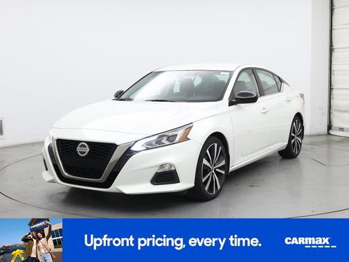 2022 Nissan Altima SR