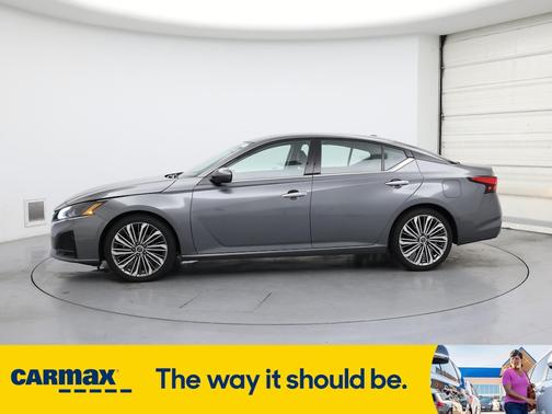 2023 Nissan Altima SL